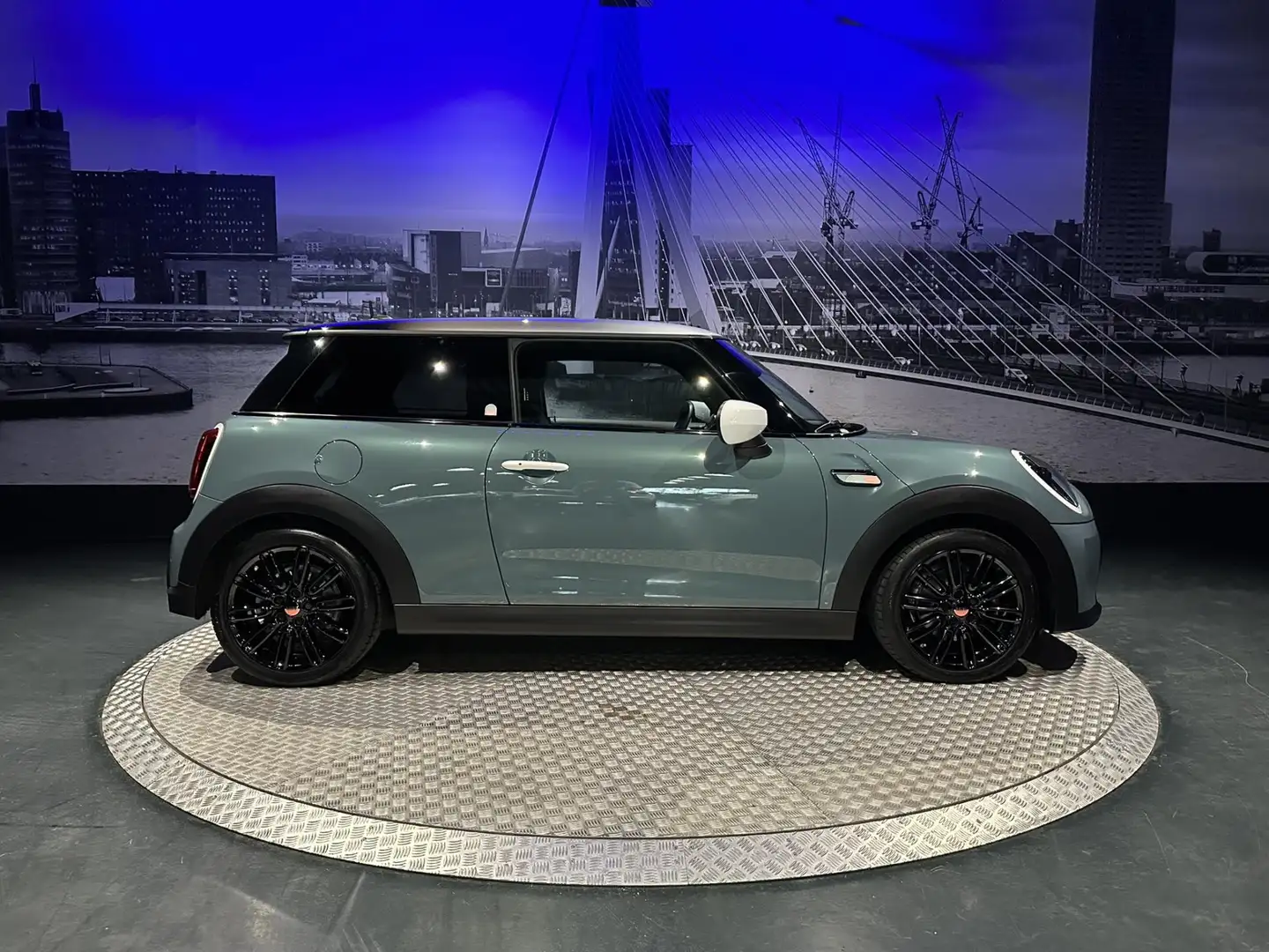 MINI Cooper Mini 1.5 Multitone Edition *1 of 50 *Origineel NL* Groen - 2