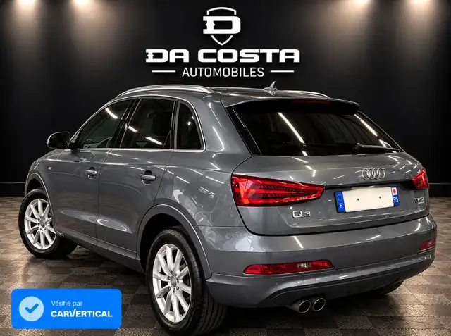 Audi Q3 view 2