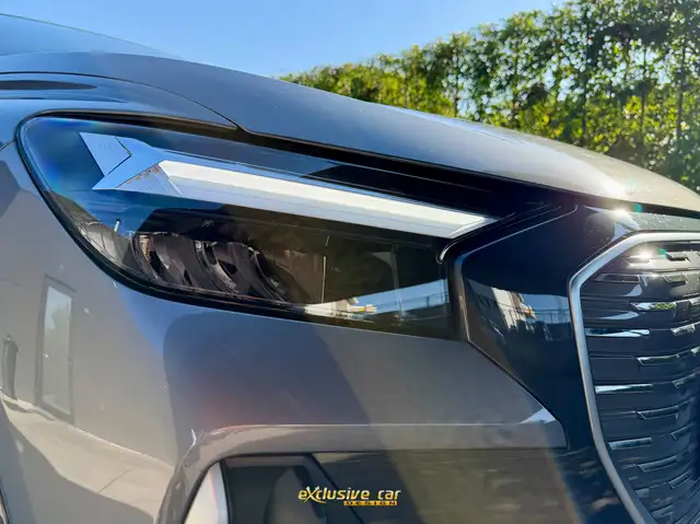 Audi Q4 E-Tron view 10