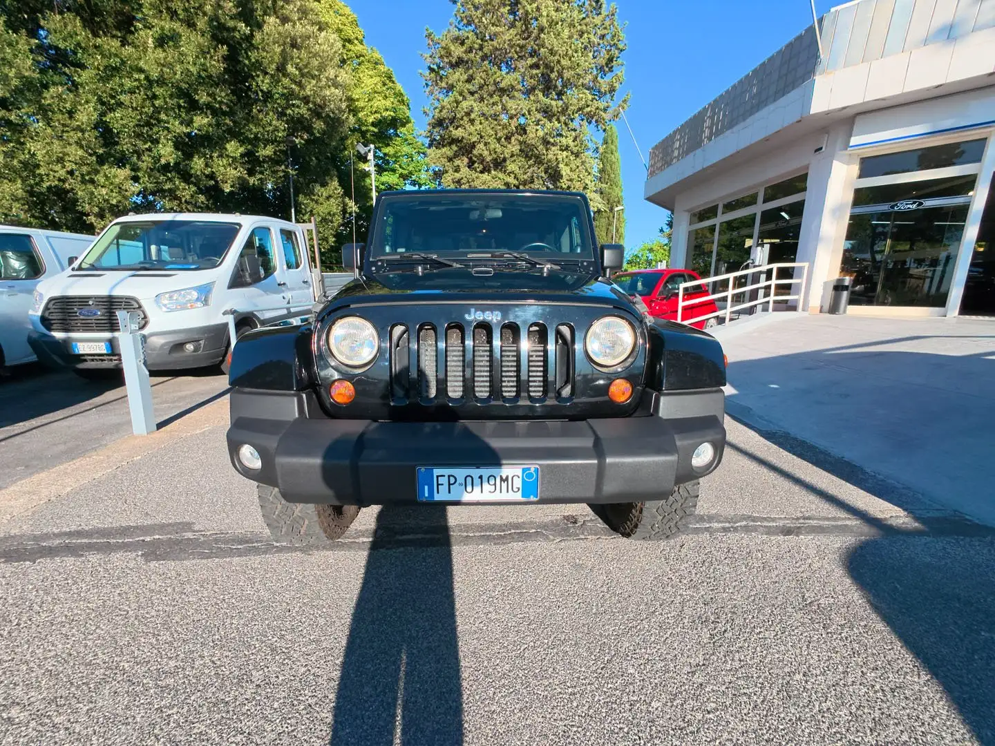Jeep Wrangler Wrangler III Unlimited 2.8 crd Sahara auto Zwart - 2
