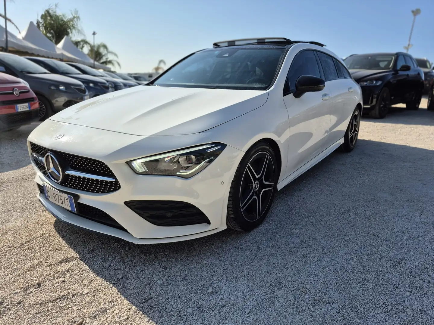 Mercedes-Benz CLA 200 CLA Shooting Brake 200 d Premium auto bijela - 1