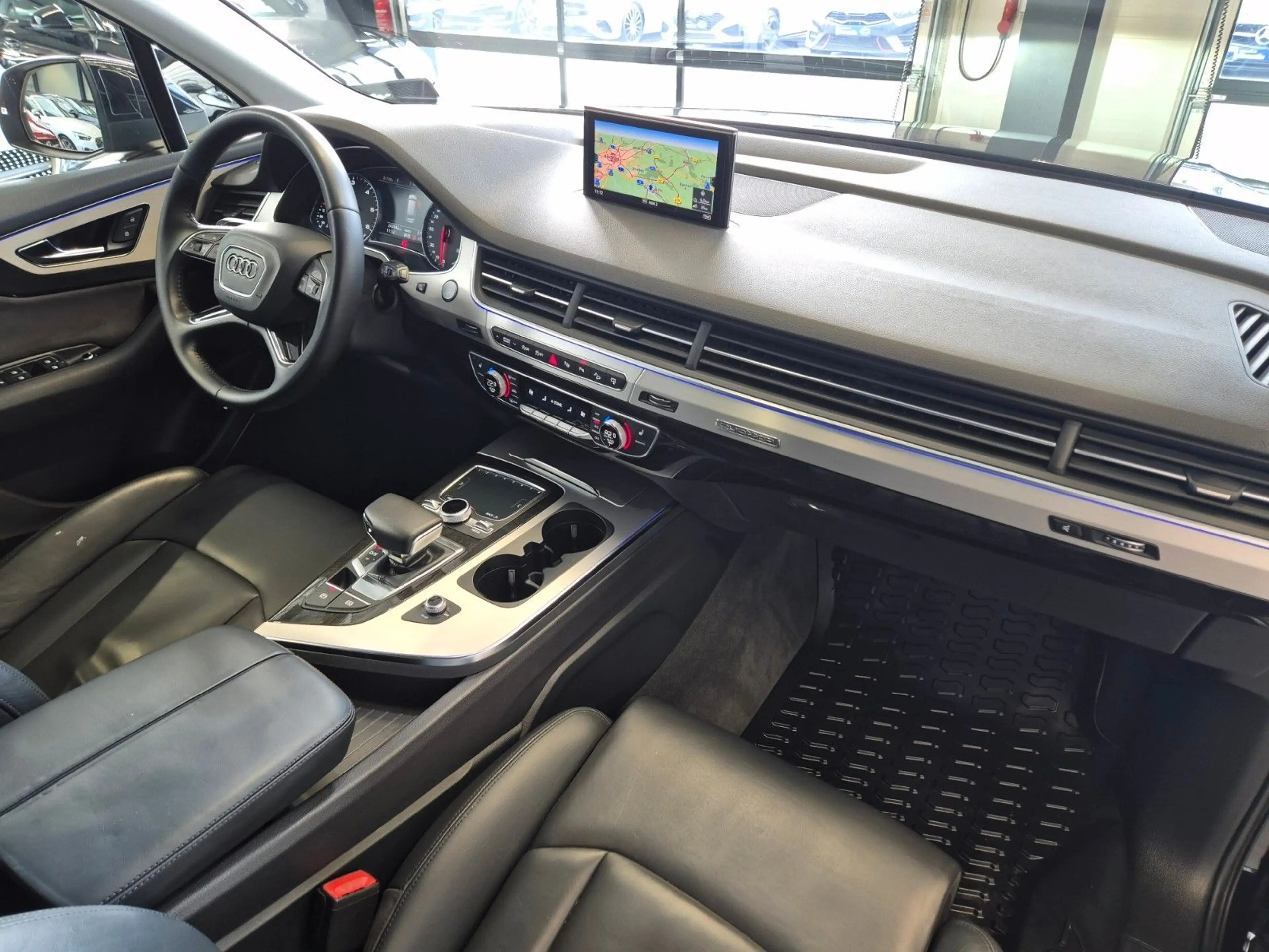 Audi Q7 3.0 TDI QUATTRO S-LINE LEDER NAVI STANDHZ AHK — photo 8