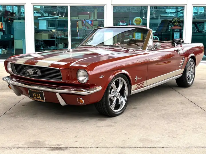 Ford Mustang Convertible