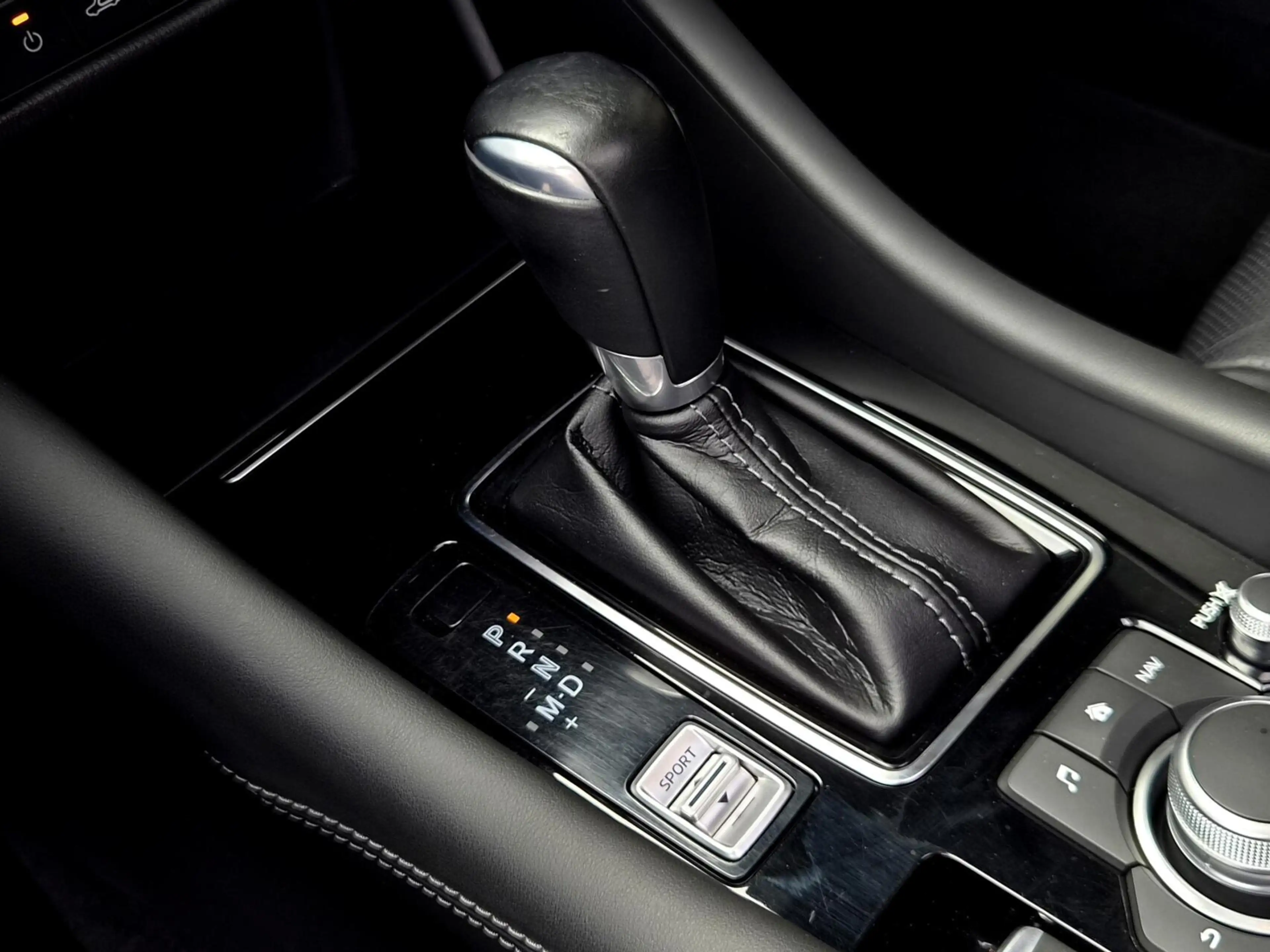 Mazda 6 Sportbreak 2.0 SkyActiv-G 165 Luxury Automaat | Vo — photo 14