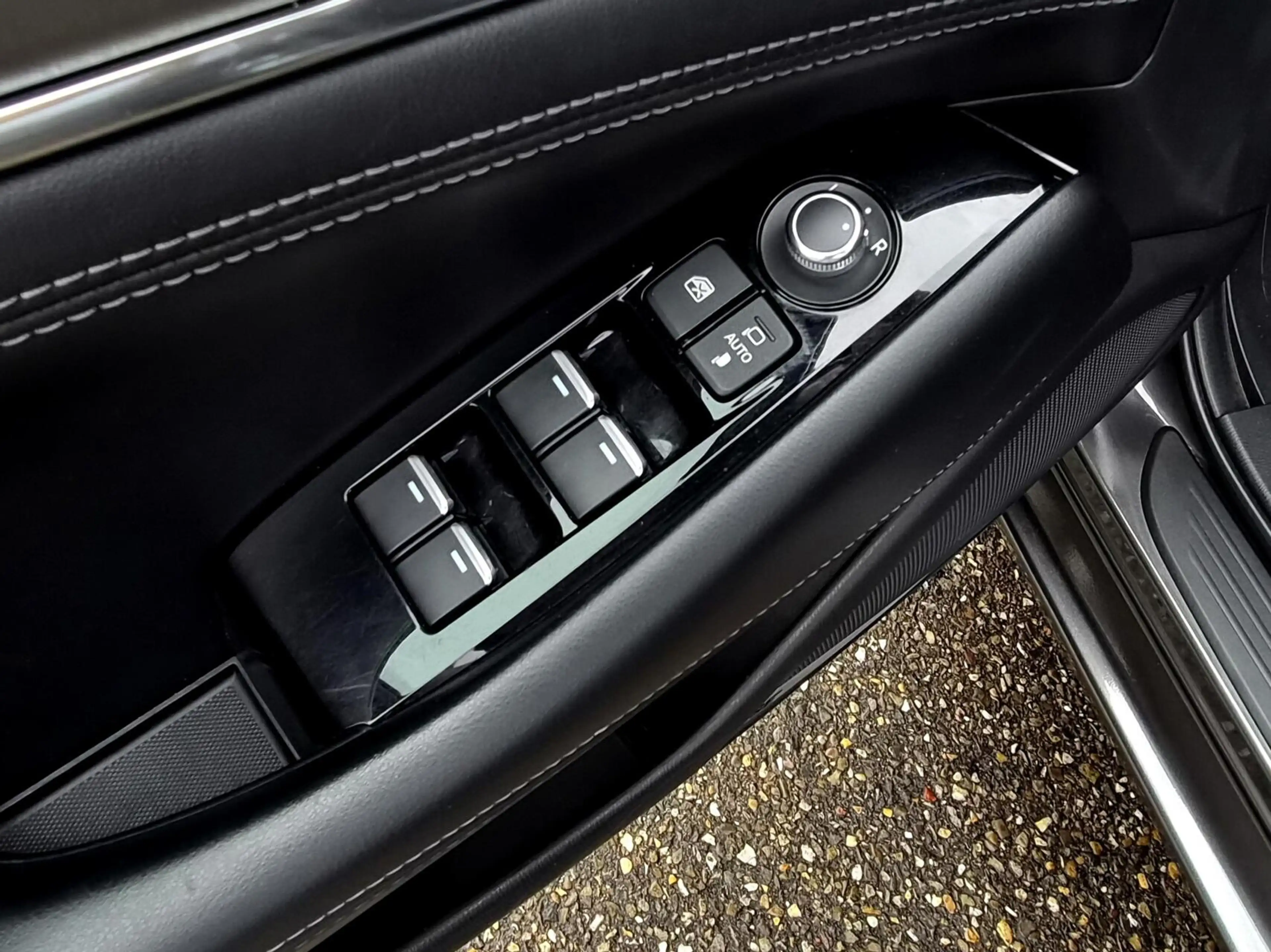 Mazda 6 Sportbreak 2.0 SkyActiv-G 165 Luxury Automaat | Vo — photo 17