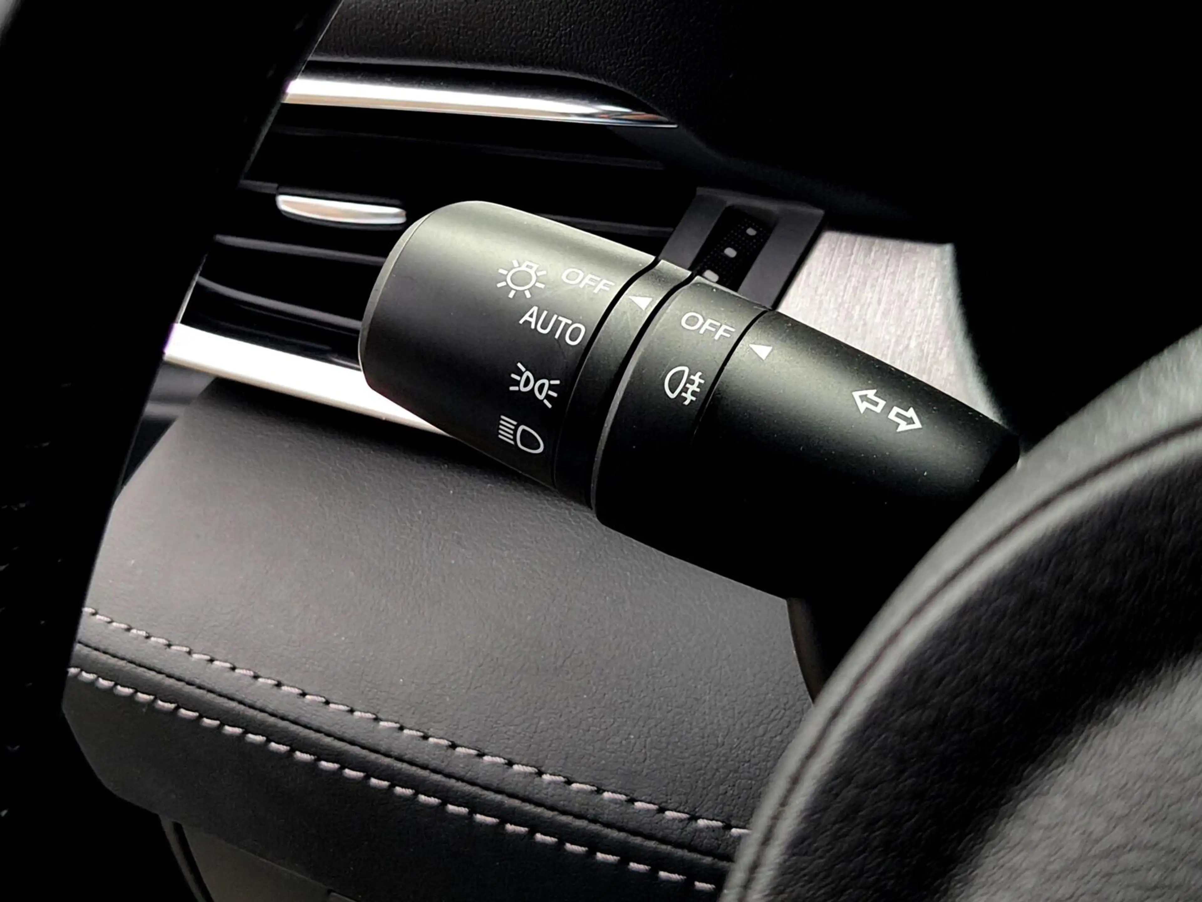 Mazda 6 Sportbreak 2.0 SkyActiv-G 165 Luxury Automaat | Vo — photo 38