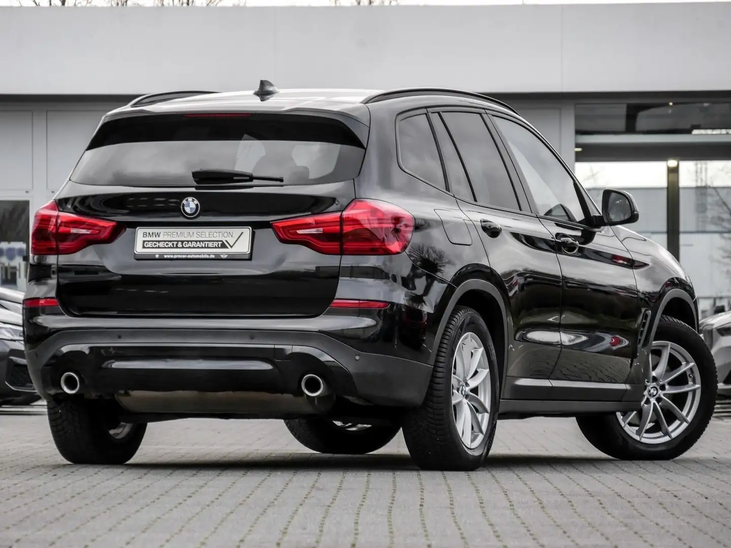 BMW X3 xDrive30i ADVANTAGE+HiFi+HuD+NAVI+DA+18" Schwarz - 2