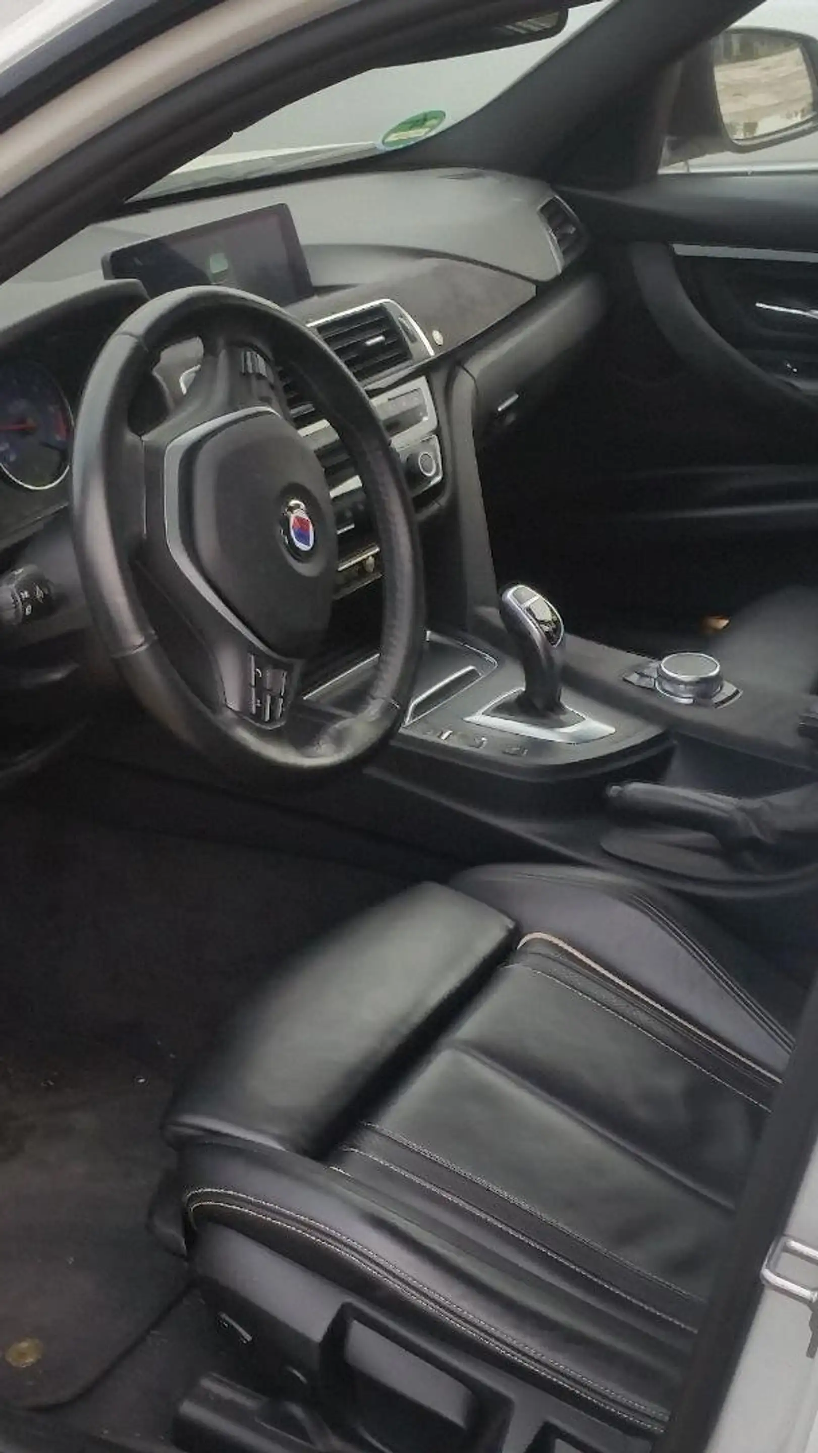Alpina D3 Touring Biturbo Switch-Tronic Allrad — photo 6
