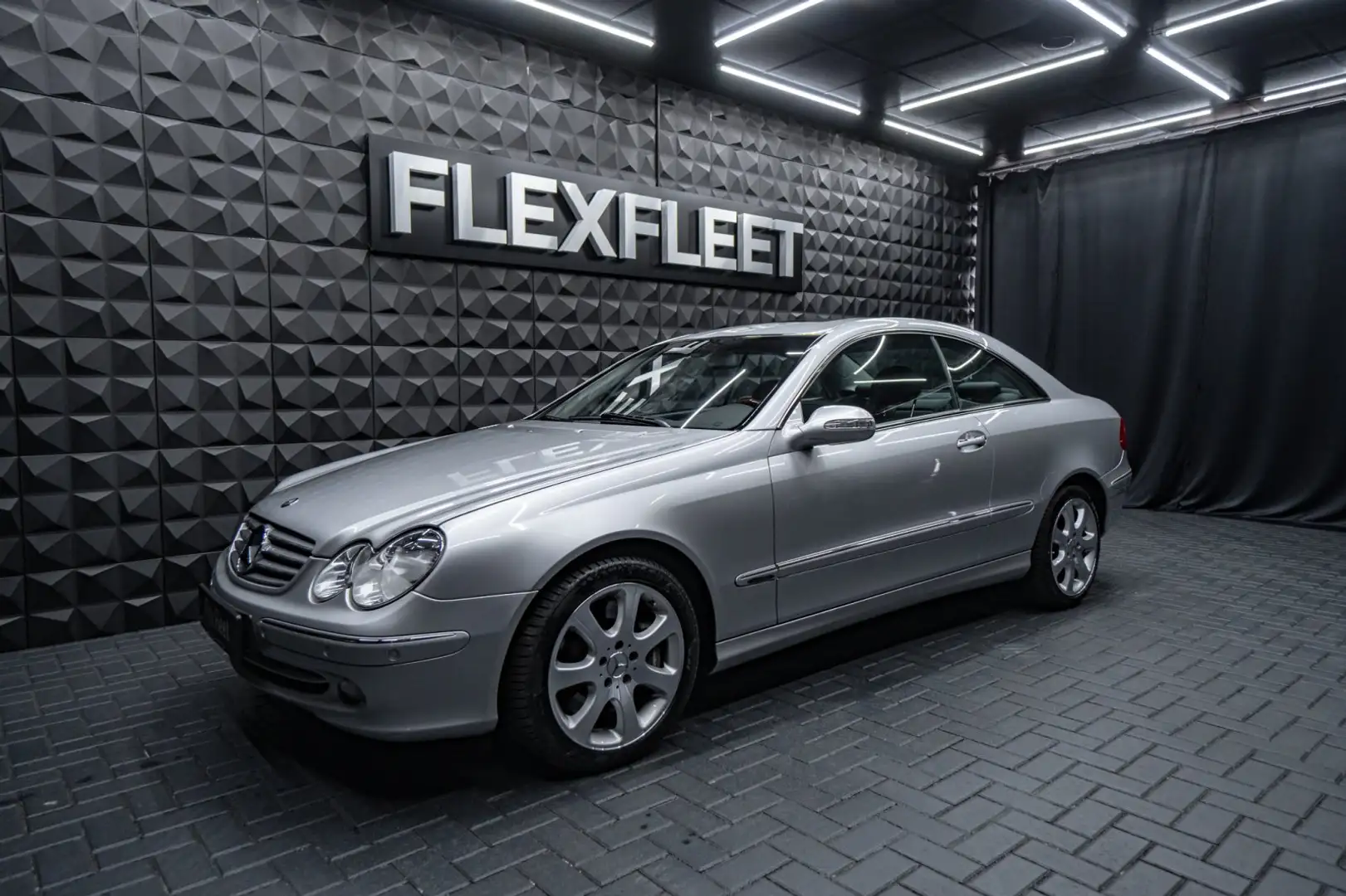 Mercedes-Benz CLK 500 500  Elegance*TOP ZUSTAND*Service NEU* Gümüş rengi - 2