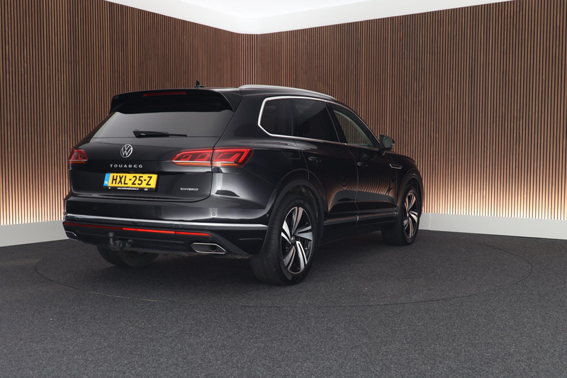Volkswagen Touareg 3.0 TSI 381pk eHybrid 4MOTION Trekhaak Leder 360Ca — photo 14