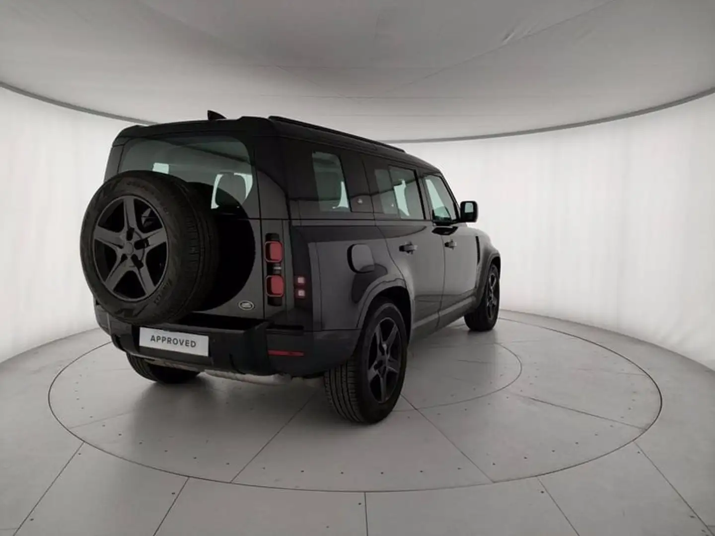 Land Rover Defender 110 3.0d i6 mhev se awd 250cv auto Noir - 2