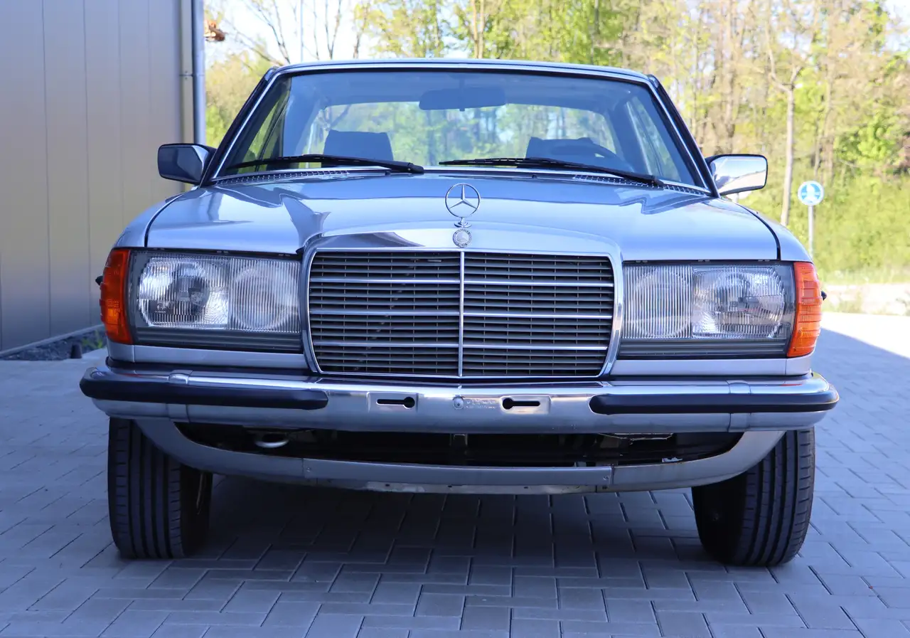 Mercedes-Benz 280 C W123, foto 2