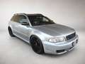 Audi RS4 A4 Avant quattro 2,7 RS4 Silber - thumbnail 3