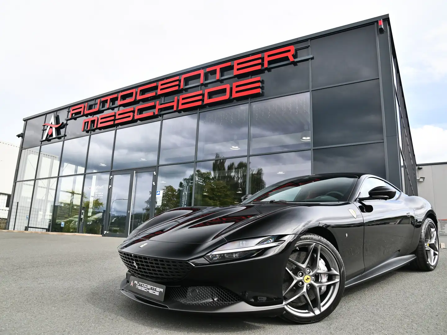 Ferrari Roma Coupe Beifahrerdisplay* BLP: 267.188,48 €!* Schwarz - 1
