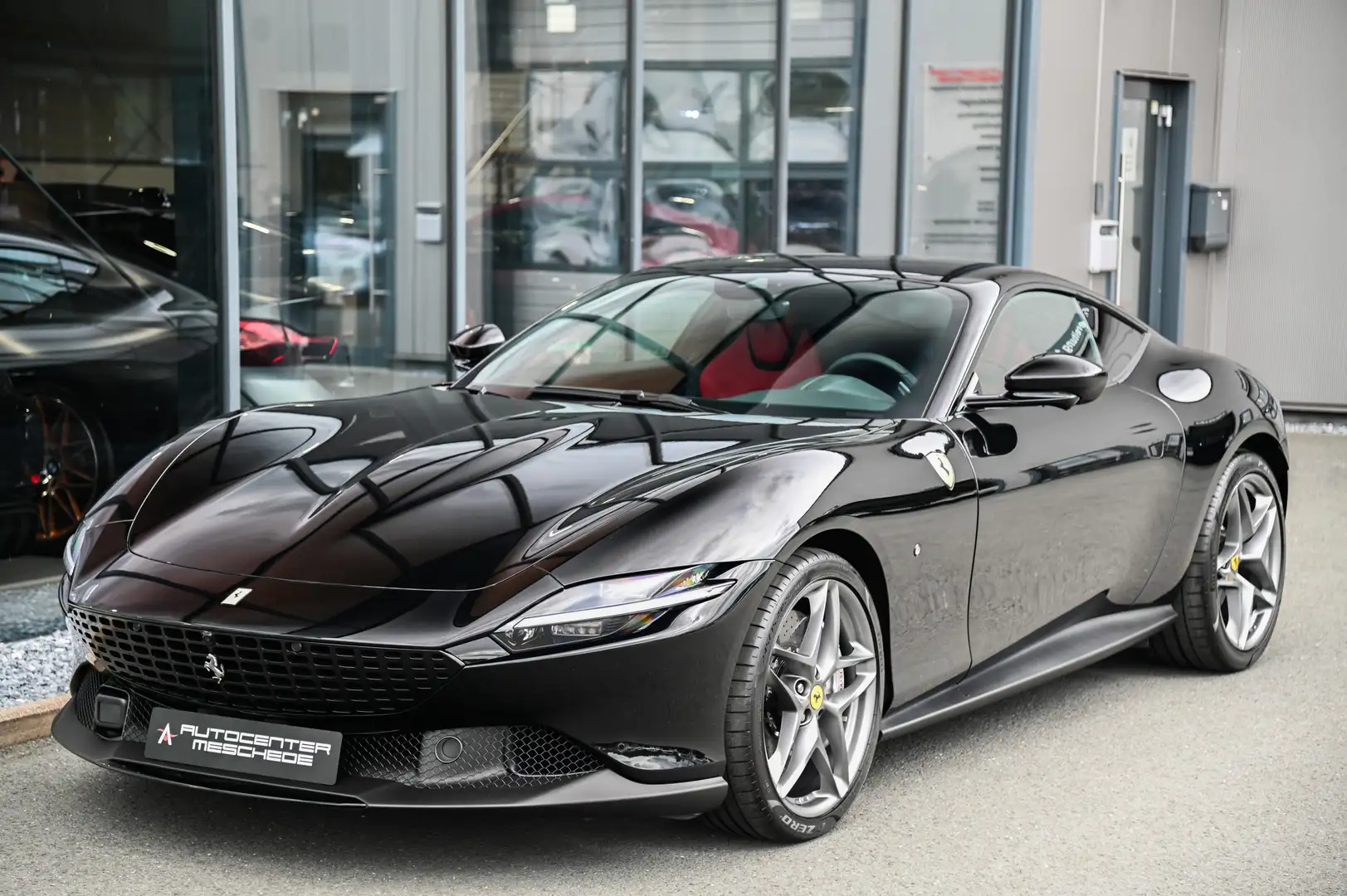 Ferrari Roma Coupe Beifahrerdisplay* BLP: 267.188,48 €!* Zwart - 2
