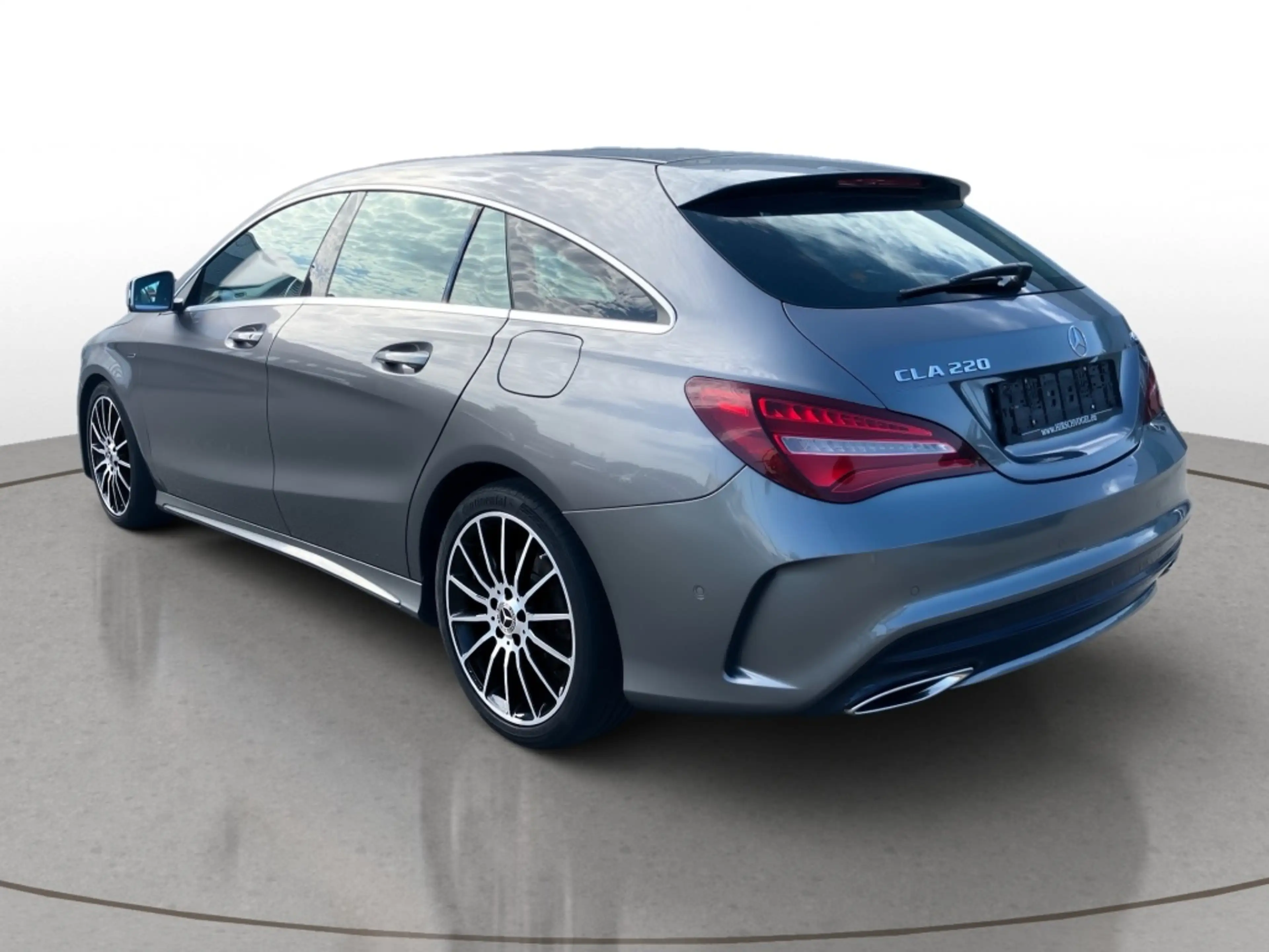 Mercedes-Benz CLA 220 4MATIC Shooting Brake PEAK AMG-Line+Kam — photo 7