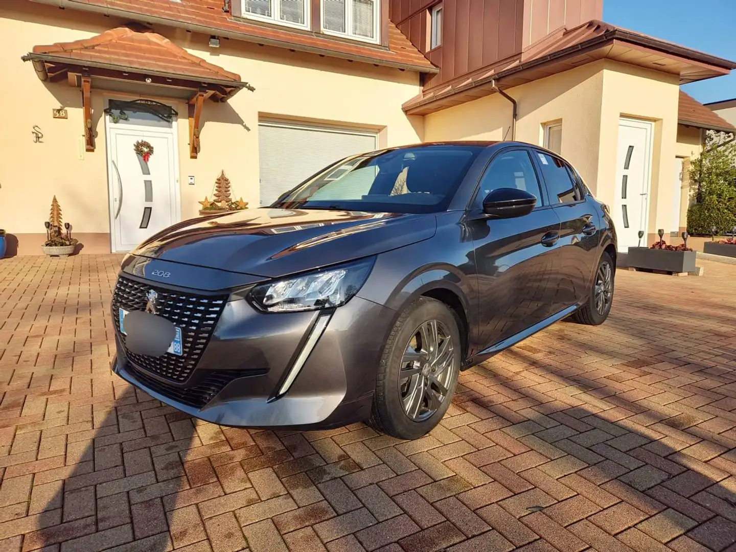 Peugeot 208 208 PureTech 100 S - 1