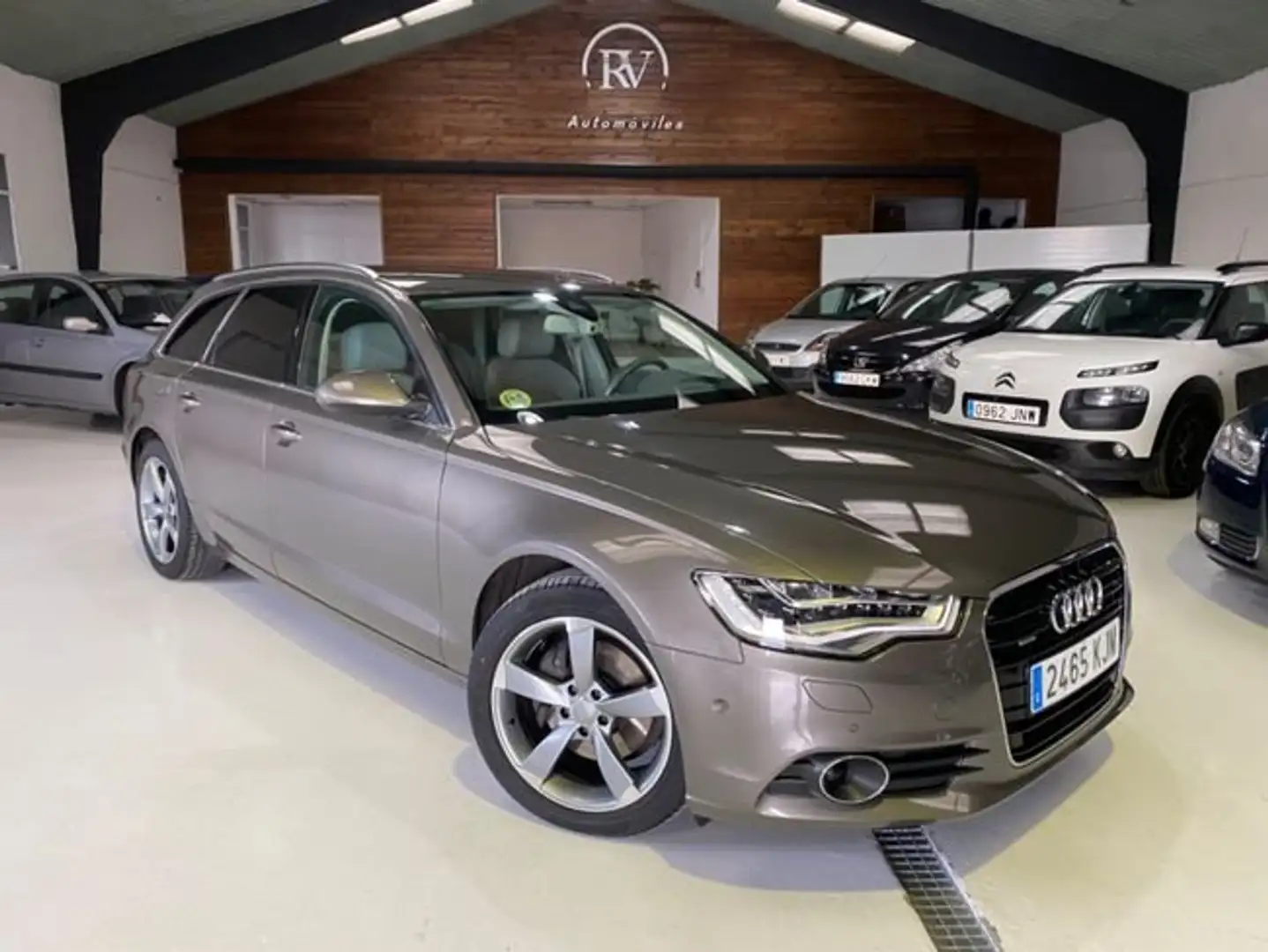 Audi A6 Avant 3.0TDI quattro S-Tronic 204 Beige - 2