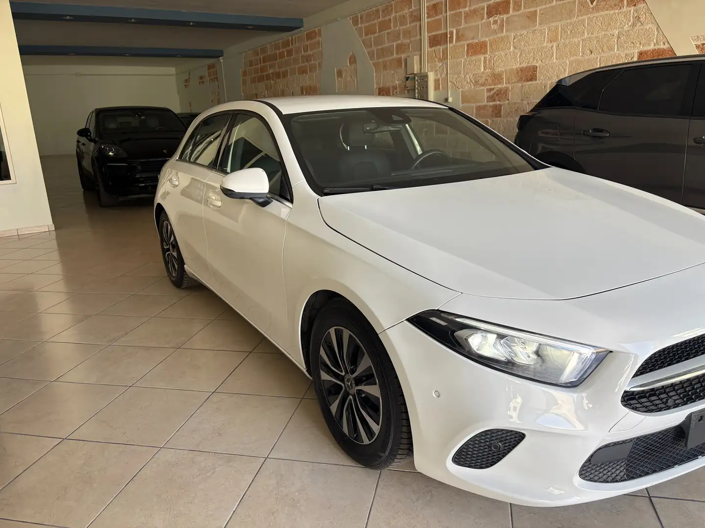 Mercedes-Benz A 180 Classe A - W177 2018 d Business auto Bianco - 2