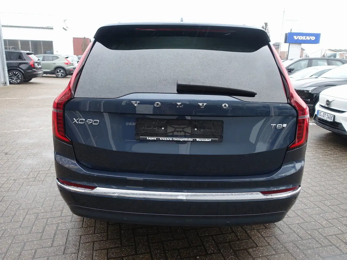Volvo XC90 Plus BrightT8 AWD Plug-in Hybrid/FourC/Pano Blau - 2