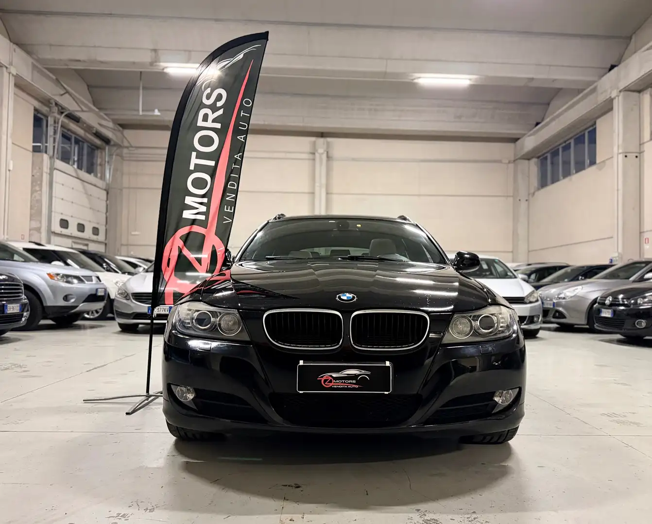 BMW 320 Serie 320d Touring xdrive  184cv GANCIO TRAINO Noir - 1