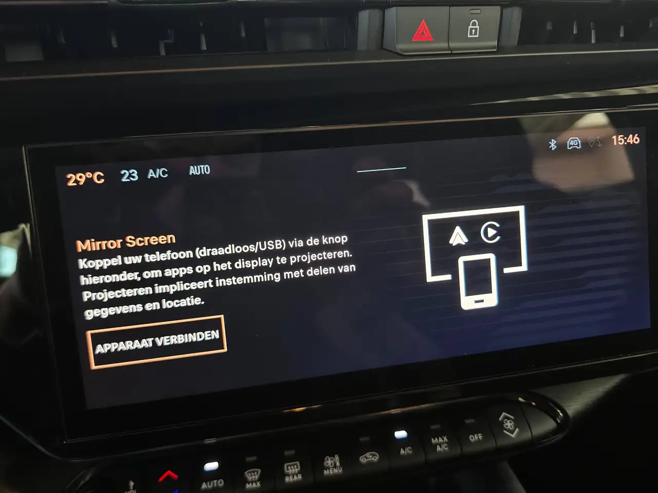 Alfa Romeo Junior e-Junior 54 kWh Elettrica / Apple + android / Led Lichts, миниатюра 20