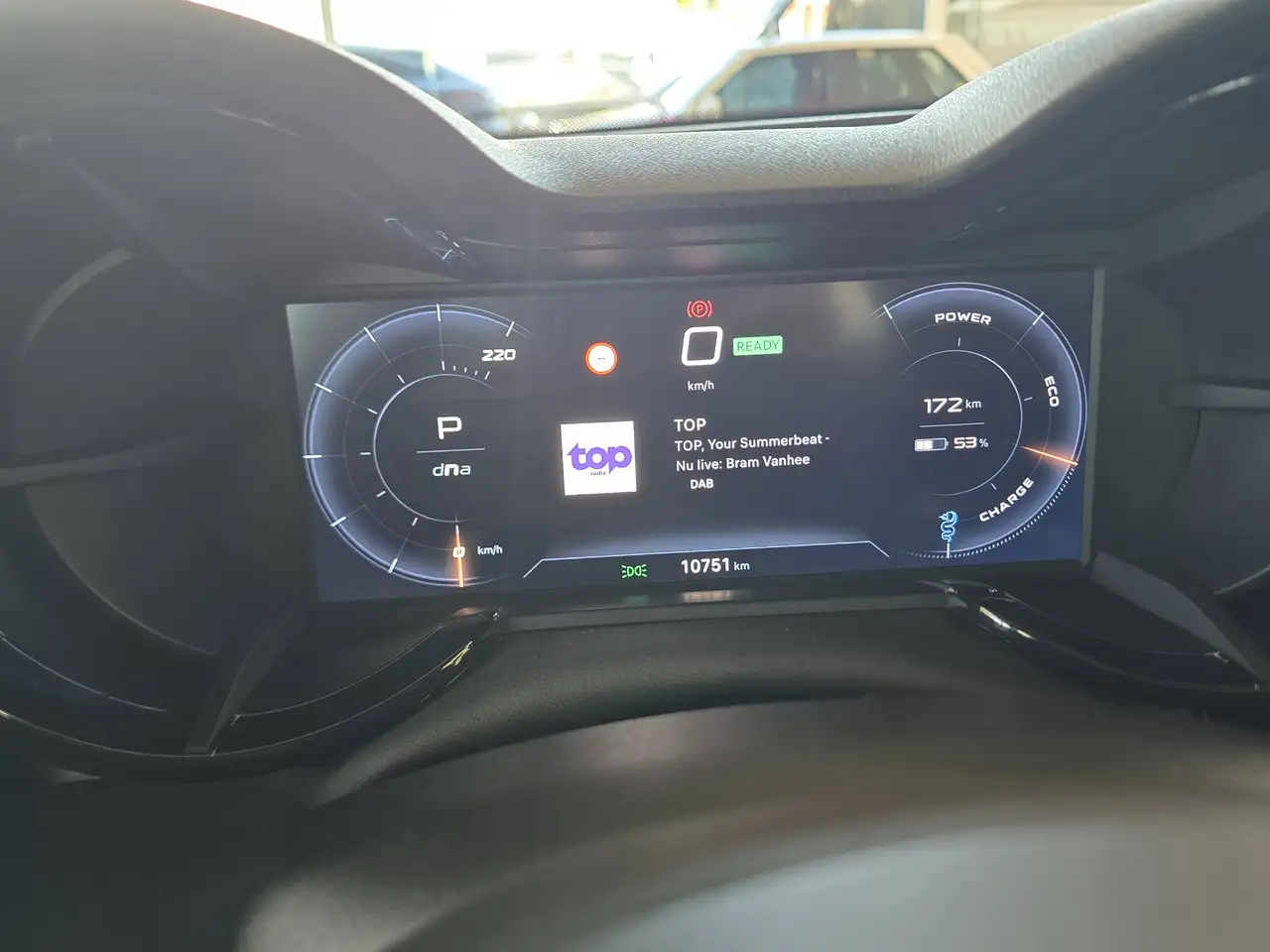 Alfa Romeo Junior e-Junior 54 kWh Elettrica / Apple + android / Led Lichts, миниатюра 28