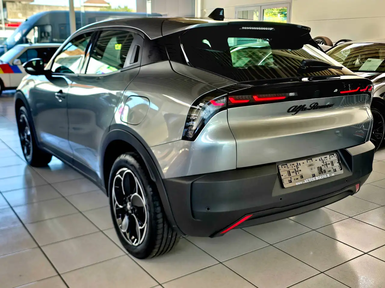 Alfa Romeo Junior e-Junior 54 kWh Elettrica / Apple + android / Led Lichts, миниатюра 6