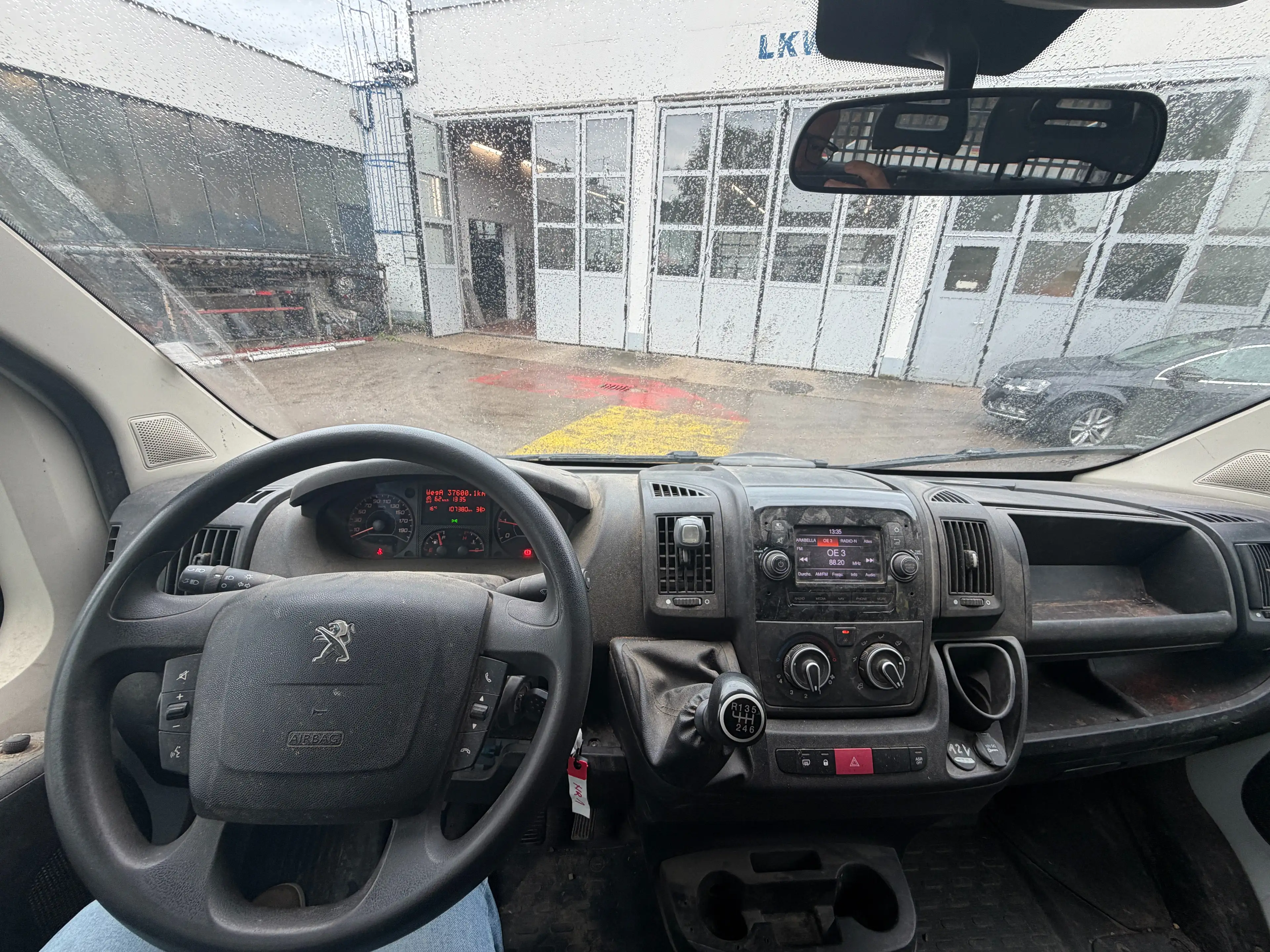 Peugeot Boxer 435 L4 BlueHDi 165 Stop — photo 10