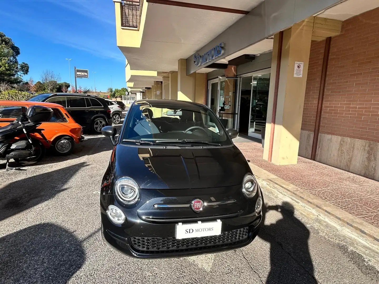 Fiat 500 500 1.0 hybrid Cult 70cv *Promo SD 2026* Schwarz - 1