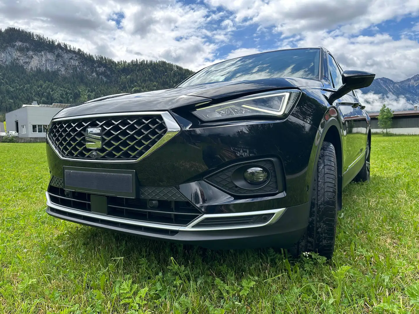 SEAT Tarraco Tarraco 2,0 TDI Xcellence DSG 4Drive Xcellence Schwarz - 1