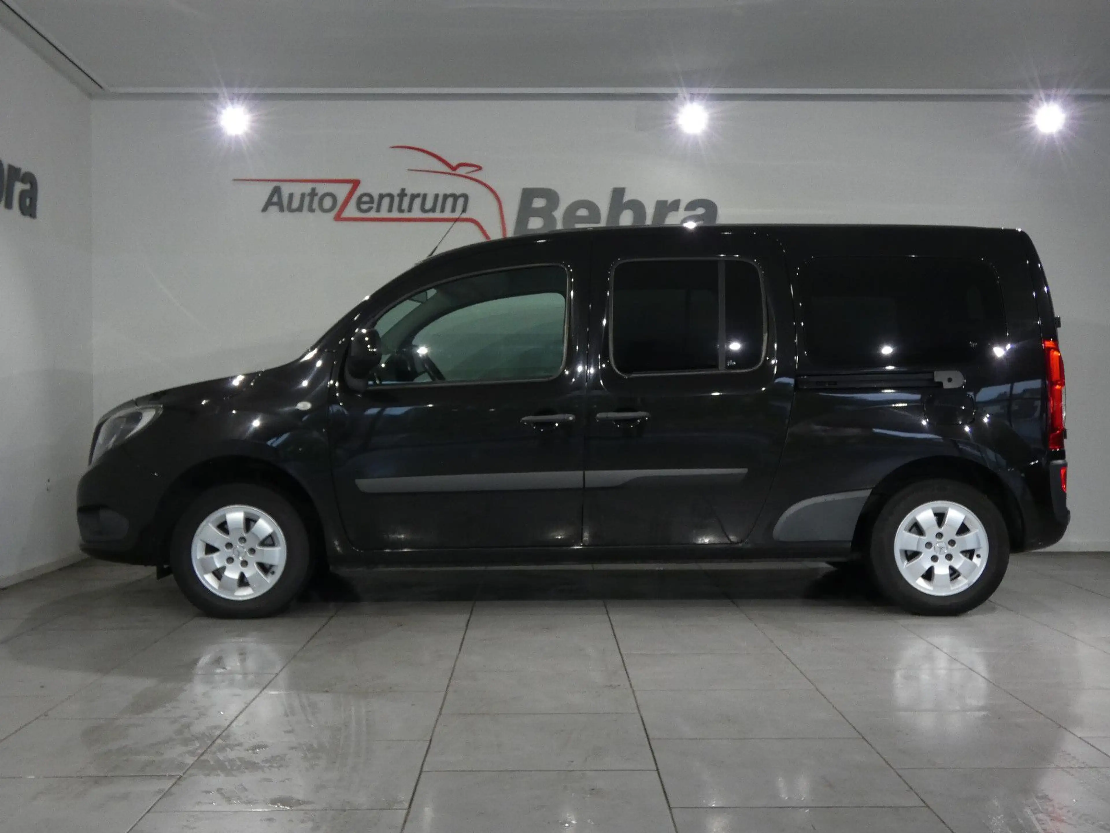 Mercedes-Benz Citan Kombi 111 CDI extralang 7 Sitzer/Kamera — photo 5