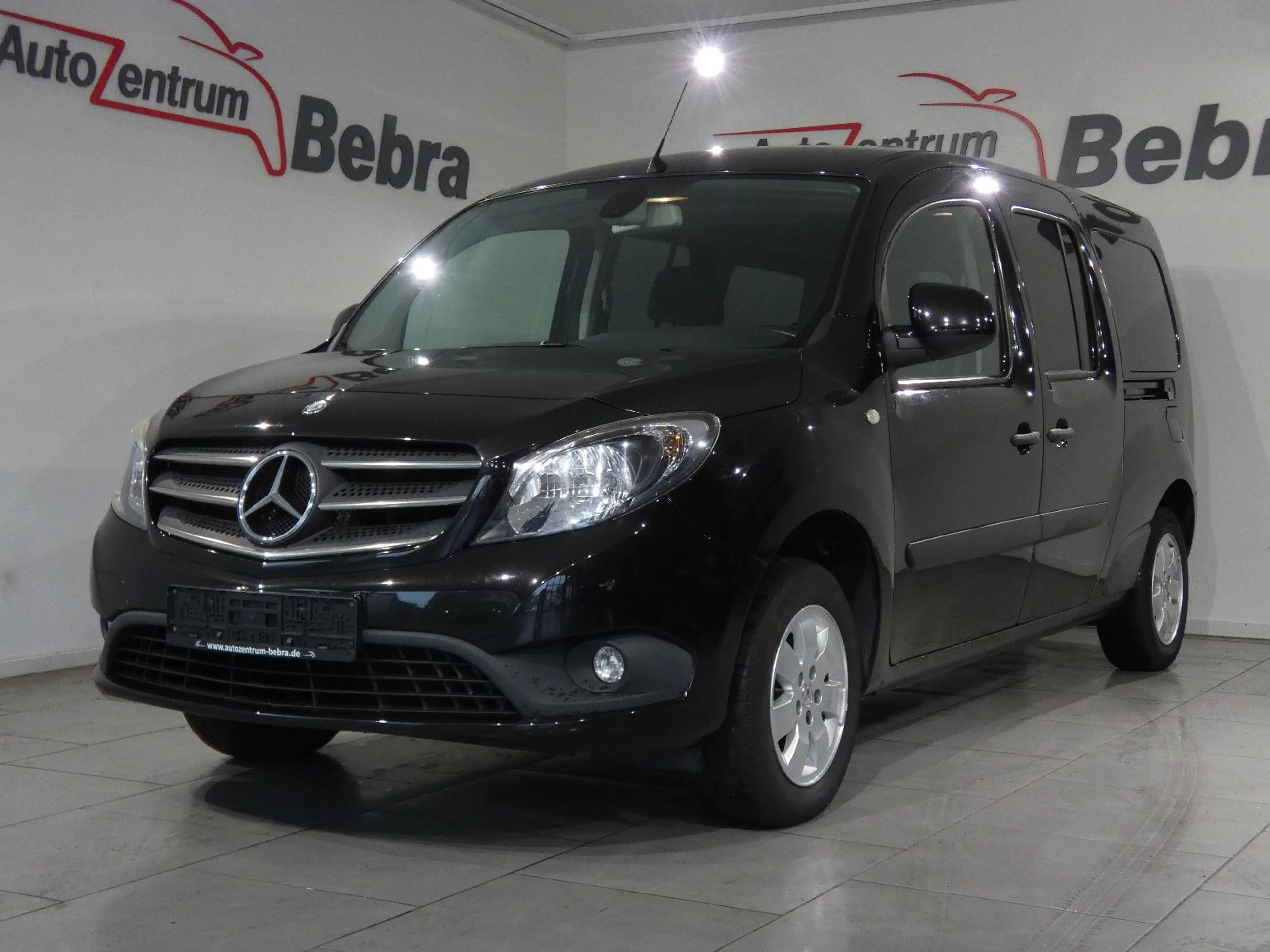 Mercedes-Benz Citan Kombi 111 CDI extralang 7 Sitzer/Kamera