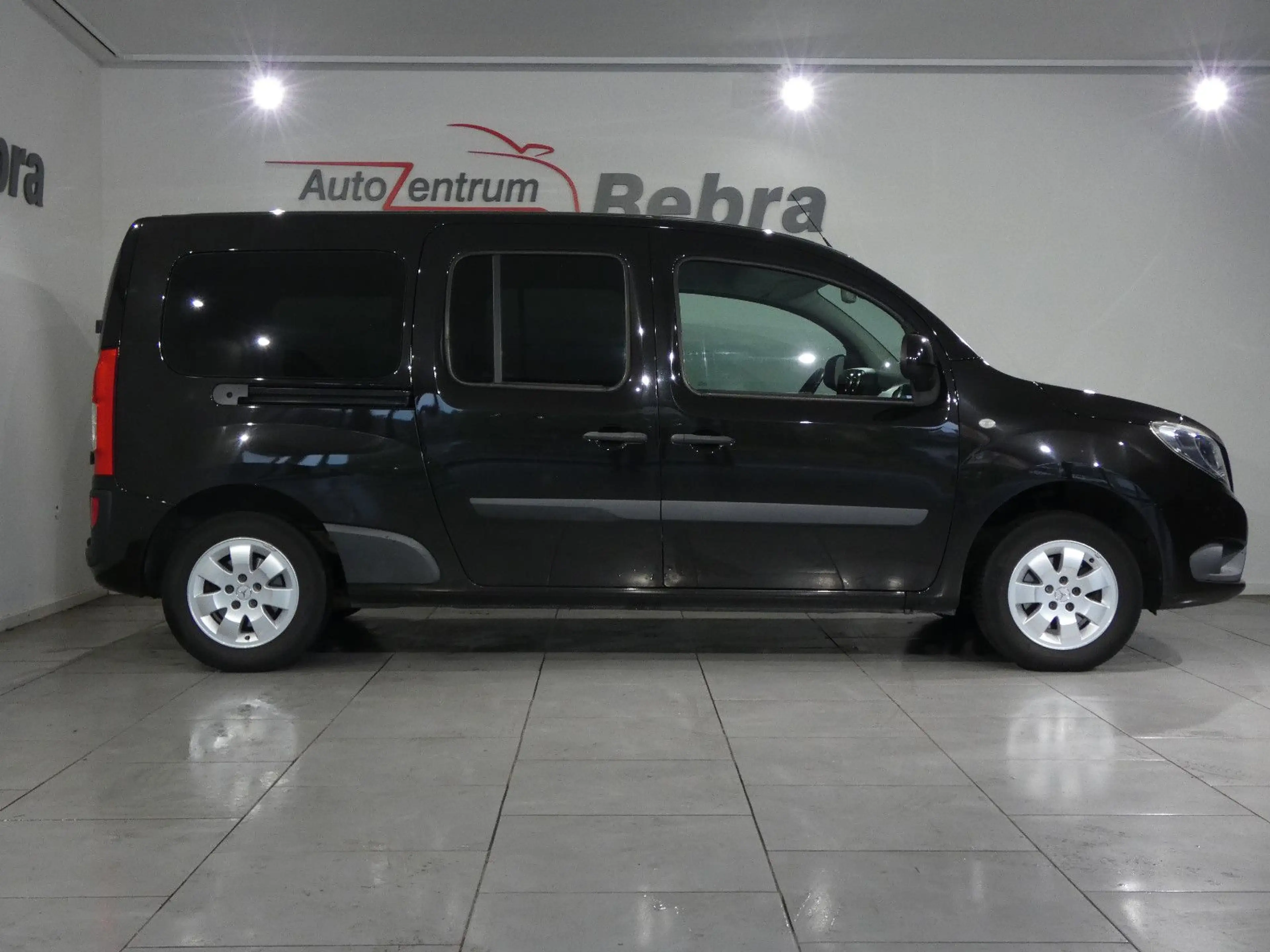 Mercedes-Benz Citan Kombi 111 CDI extralang 7 Sitzer/Kamera — photo 4