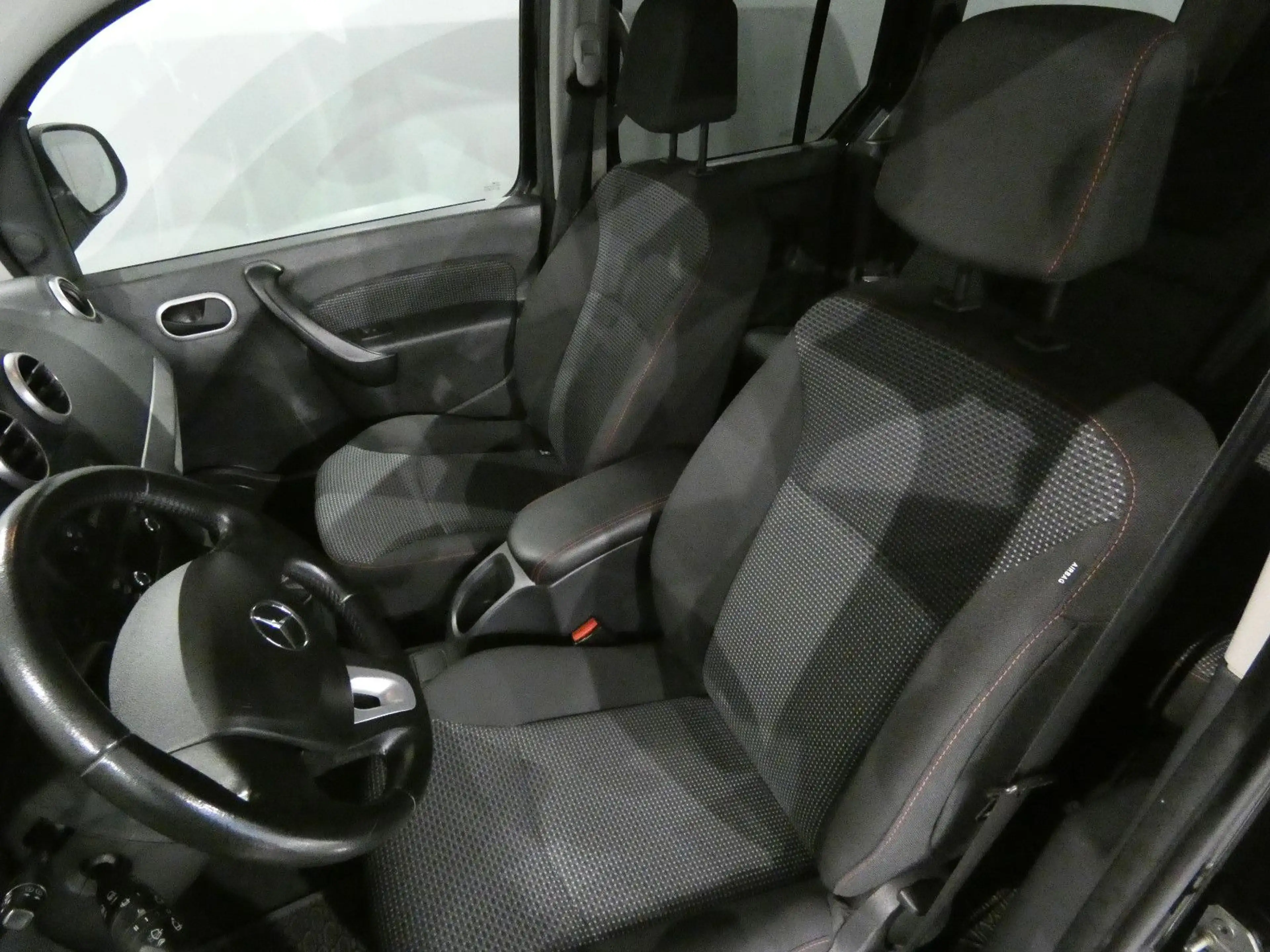 Mercedes-Benz Citan Kombi 111 CDI extralang 7 Sitzer/Kamera — photo 12