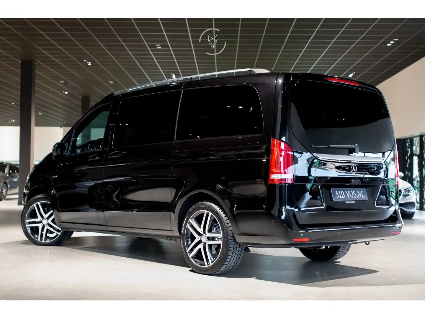 Mercedes-Benz V 250 250d 4-MATIC Lang Avantgarde Edition 8-Persoons|Bu Zwart - 2