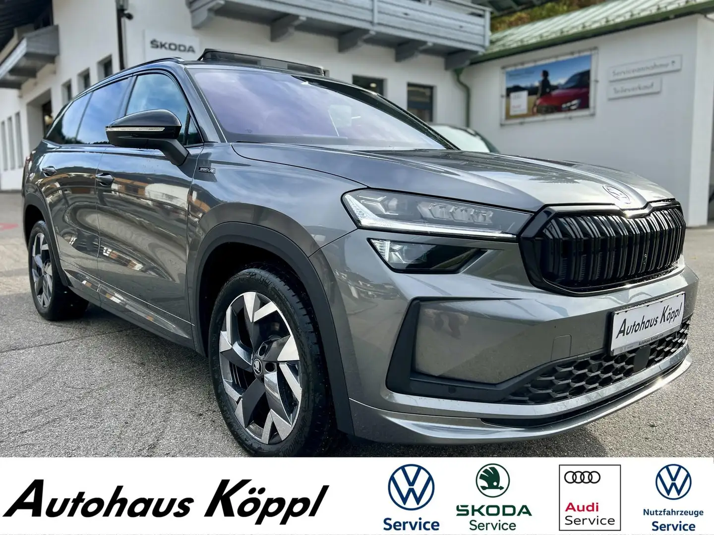 Skoda Kodiaq 2.0 TSI DSG 4x4 Sportline Pano AHK 7-Sitz Grau - 1