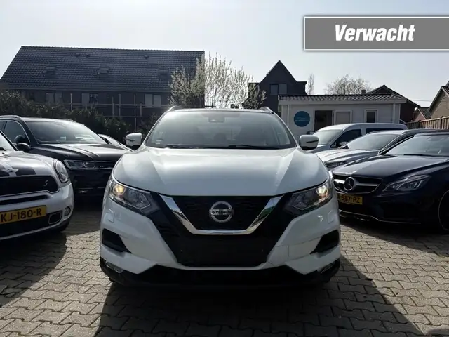Nissan Qashqai 1.3 DIG-T TEKNA / AUTOMAAT / PANO / NETTE STAAT