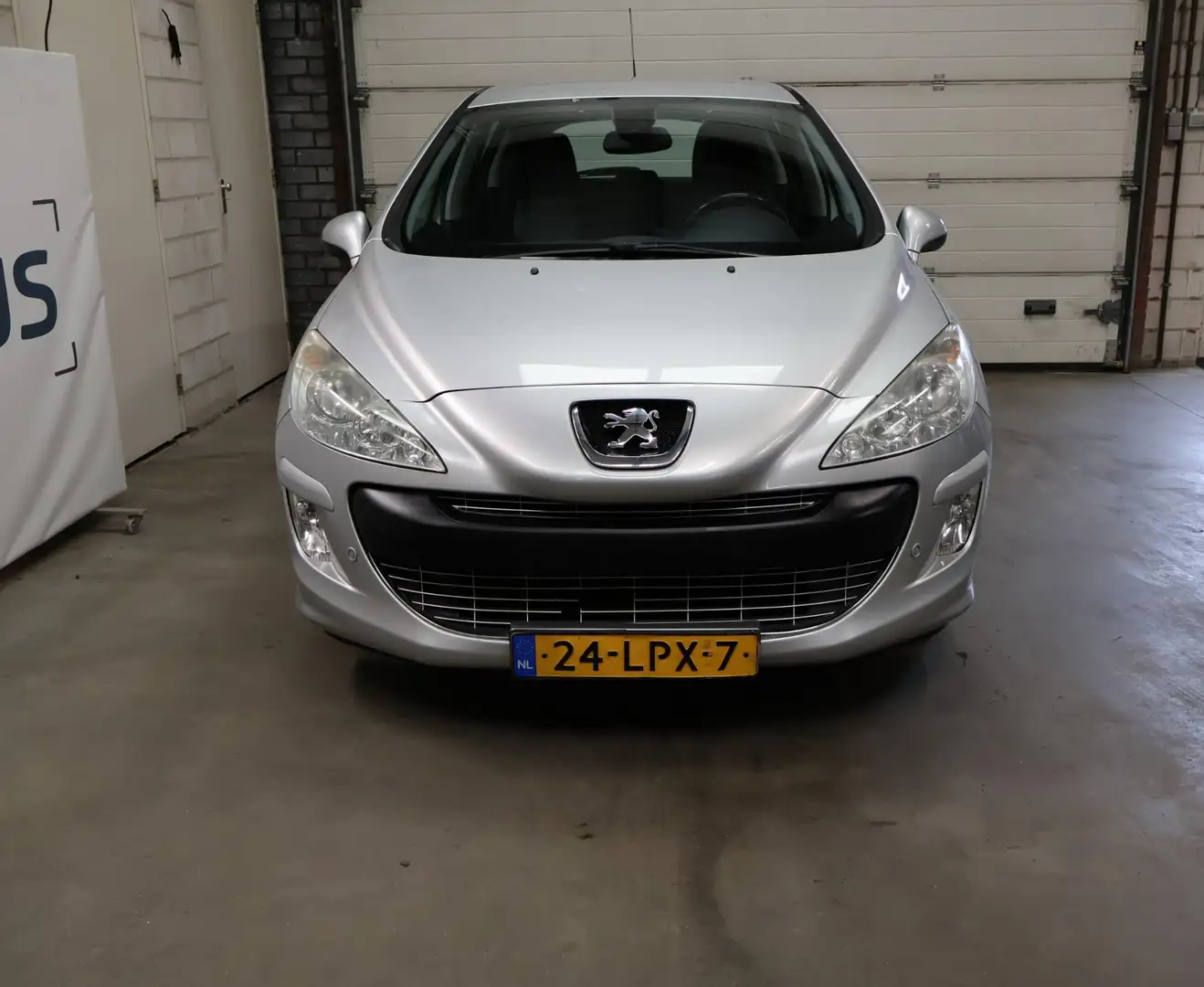 Peugeot 308 1.6 VTi Sublime 06-26 APK 1e eigenaar NAP Cruise A Grijs - 2