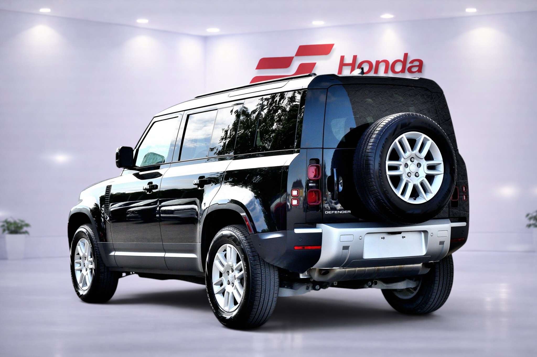 2025 Land Rover Defender