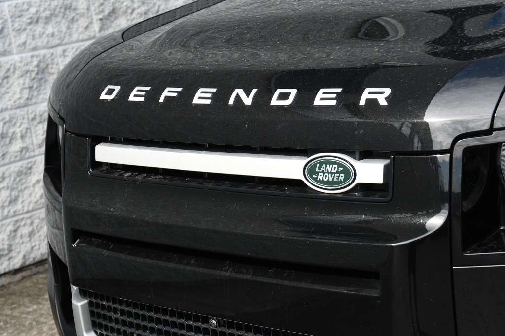 2025 Land Rover Defender