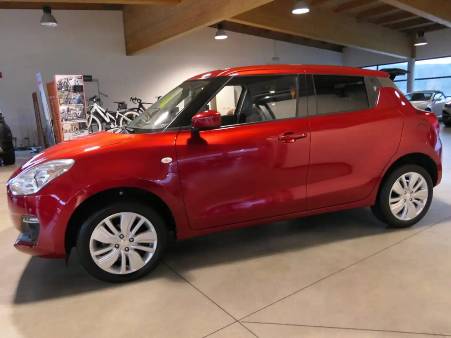 Suzuki Swift 1.2 Hybrid 4WD AllGrip Top - 1