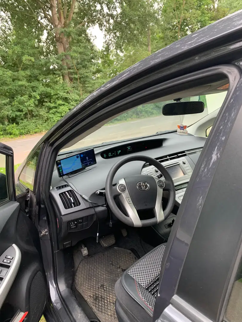 Toyota Prius Prius 1.8 Comfort Gris - 2