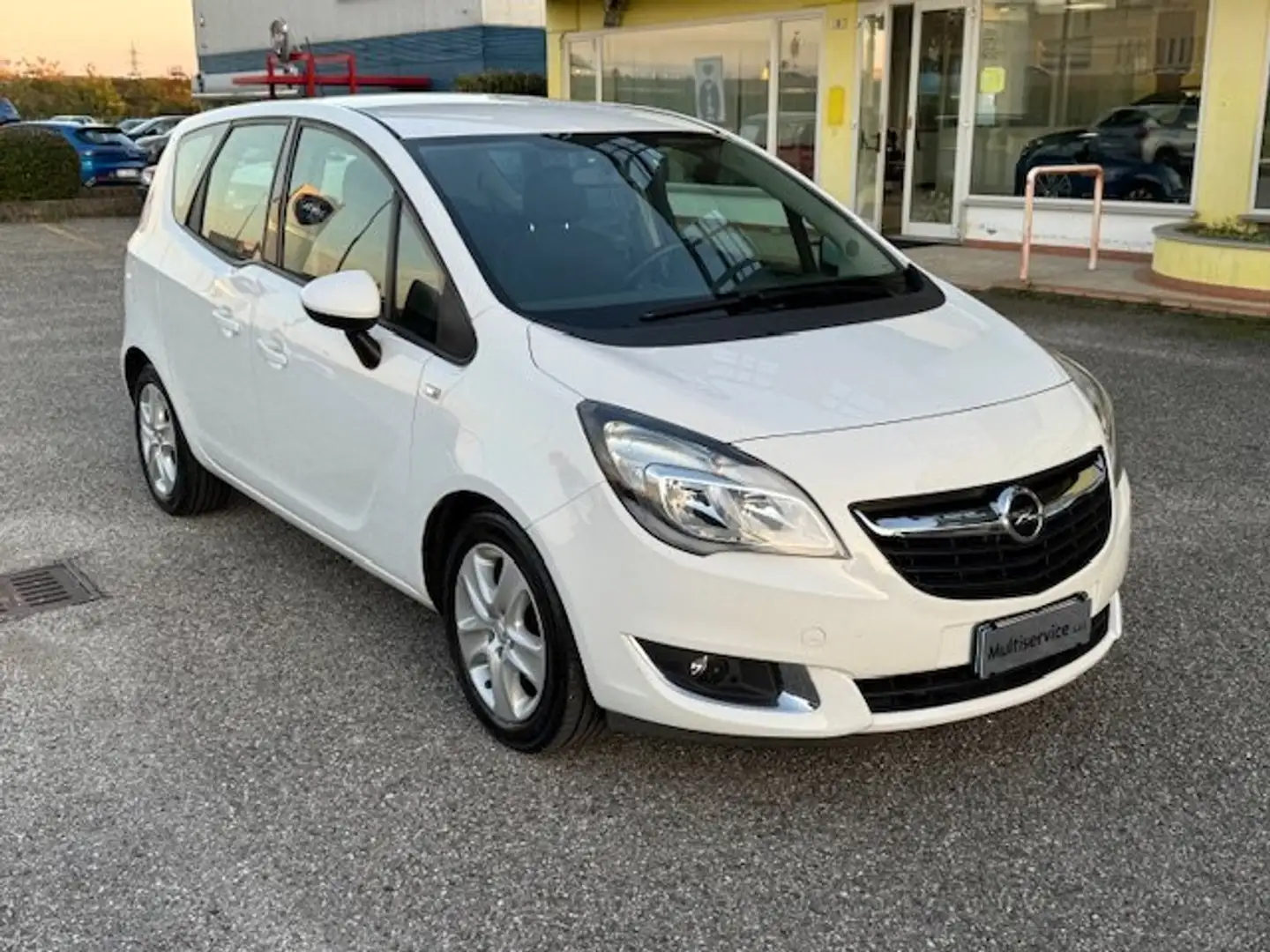 Opel Meriva Meriva 1.6 Cdti 95CV Elective Wit - 1