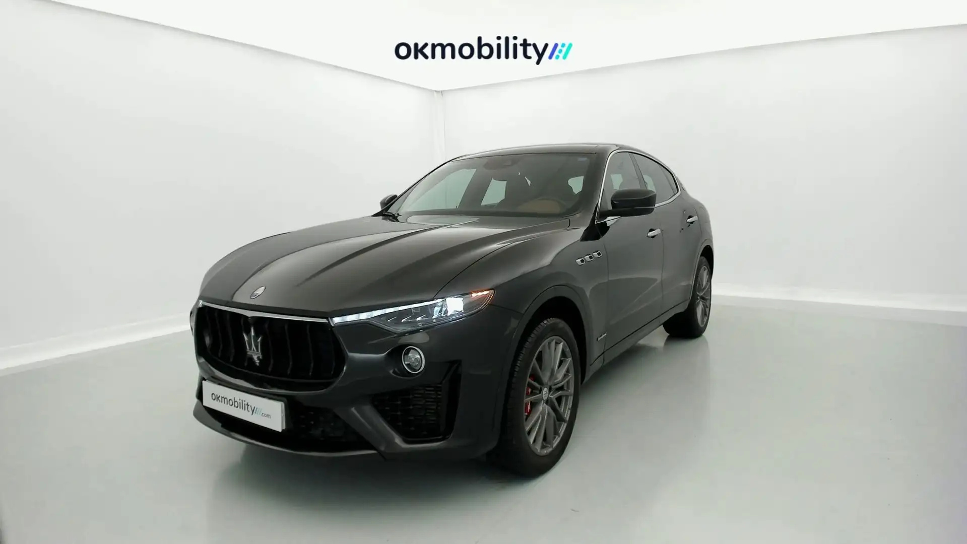 Maserati Levante 350 GranSport Aut. Zwart - 1