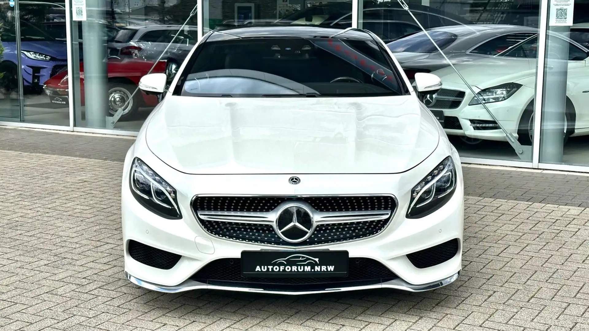 Mercedes-Benz S 400 4Matic AMG Line 20" Coupé C217 -367PS - 1. Hand Weiß - 2