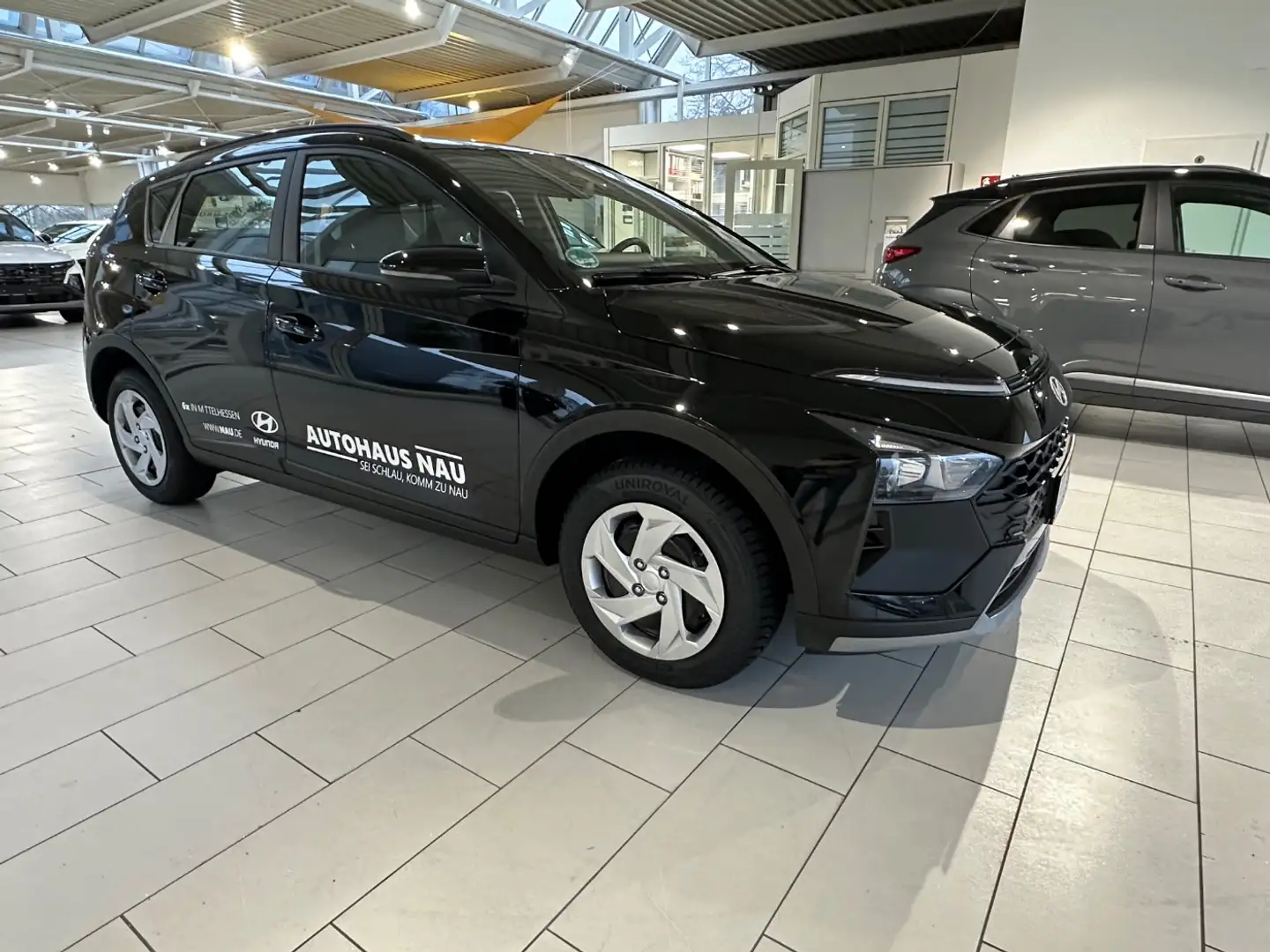 Hyundai BAYON 1.0 Turbo Select inkl. BigDeal Insp. Schwarz - 2