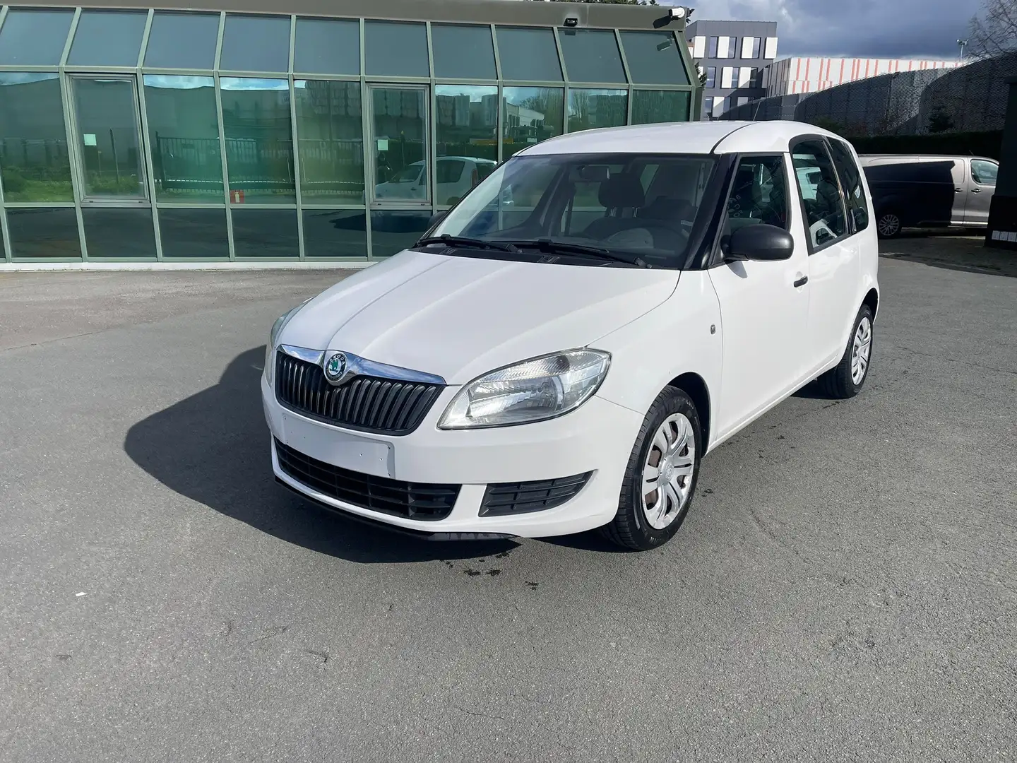 Skoda Roomster 1.6 CR TDi Active DPF Wit - 2