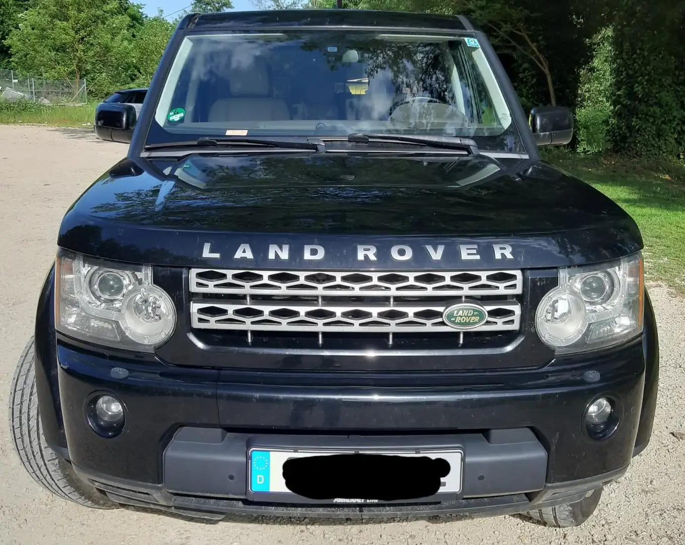 Land Rover Discovery 3.0 TD V6 Aut. HSE Schwarz - 2