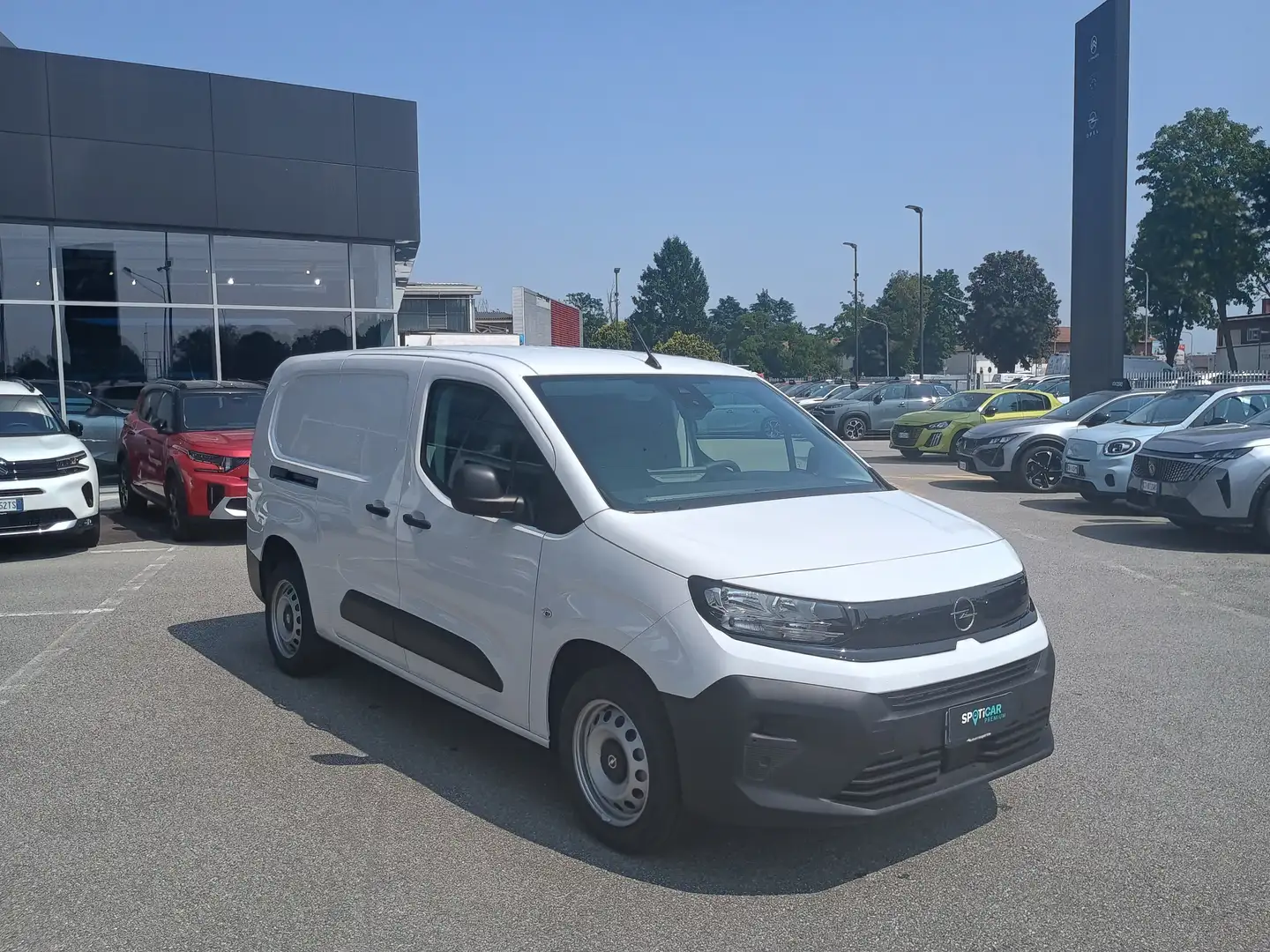 Opel Combo CARGO Portata Maggiorata 1.5 BlueHDi 130cv XL KM0 Bianco - 1